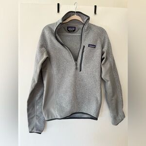 Patagonia Men's Light Gray Half-Zip Fleece Pullover